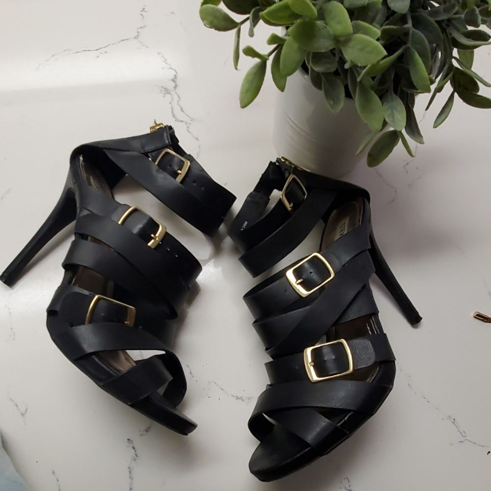 Steve Madden Sola Heels 10